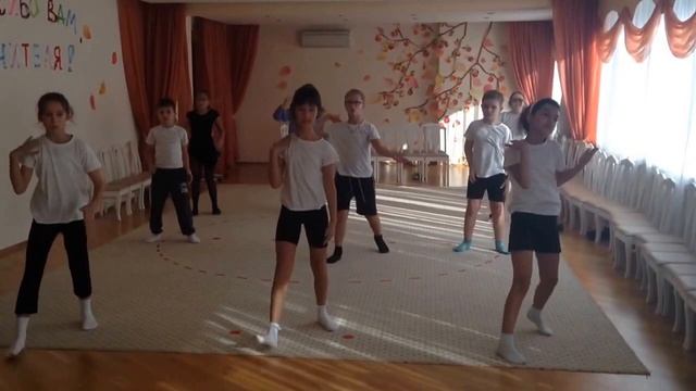 Школа 554, 4 класс, танец "день учителя" смотреть онлайн