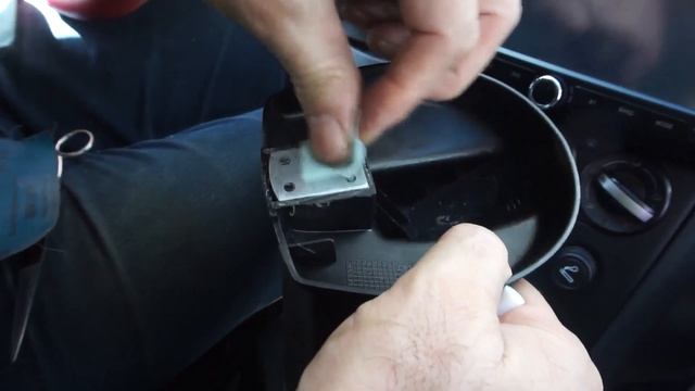 Клей для зеркала //КАК ПРИКЛЕИТЬ ЗЕРКАЛО К ЛОБОВОМУ СТЕКЛУ//Клеим зеркало заднего вида в салоне смотреть онлайн