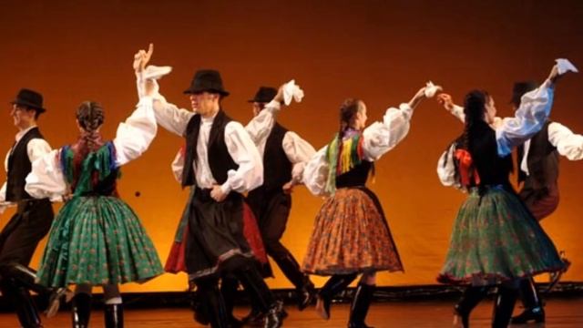 Johannes Brahms - 21 Hungarian Dances / 21 Magyar táncok смотреть онлайн
