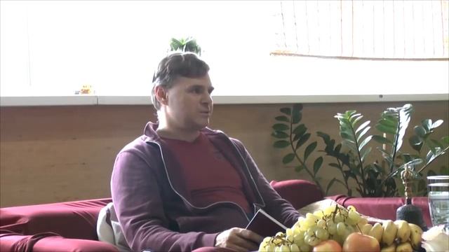 Падмасамбхава является нашим собственным зеркалом, зеркалом нашей просветленной природы. смотреть онлайн