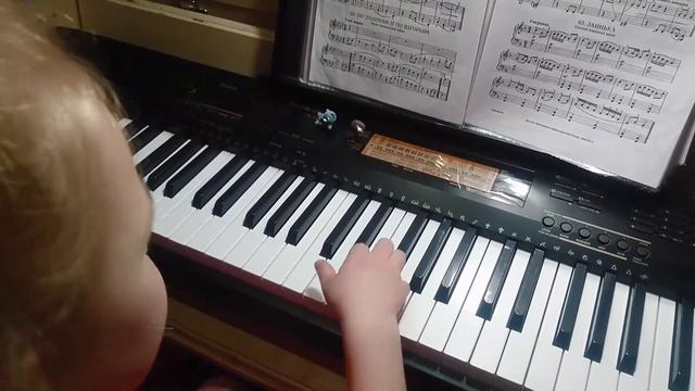 3. Песенка Бубенчики смотреть онлайн