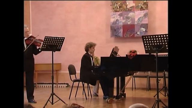 Loeffler, Charles Martin. Two Rhapsodies for Oboe, Viola, and Piano "La Cornemuse" смотреть онлайн