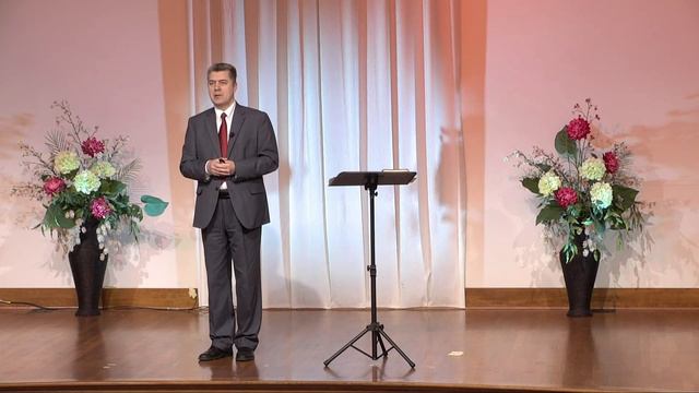 " Cтарайтесь иметь мир со всеми " - пастор Сергей Кузьмин смотреть онлайн