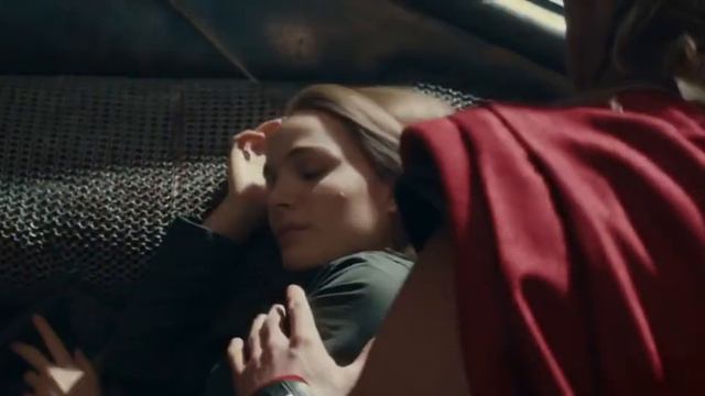 Thor: The Dark World - Escaping From Asgard with Loki and Jane [Clip 1 of 3] смотреть онлайн