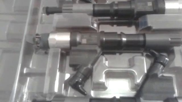 Форсунки Denso 095000-6701 (оригинал) смотреть онлайн