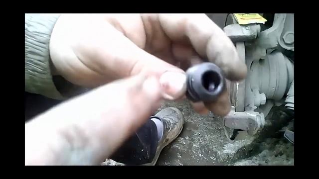 замена передних тормозных колодок на ваз 2110 Что делать чтобы суппорты не клинило смотреть онлайн