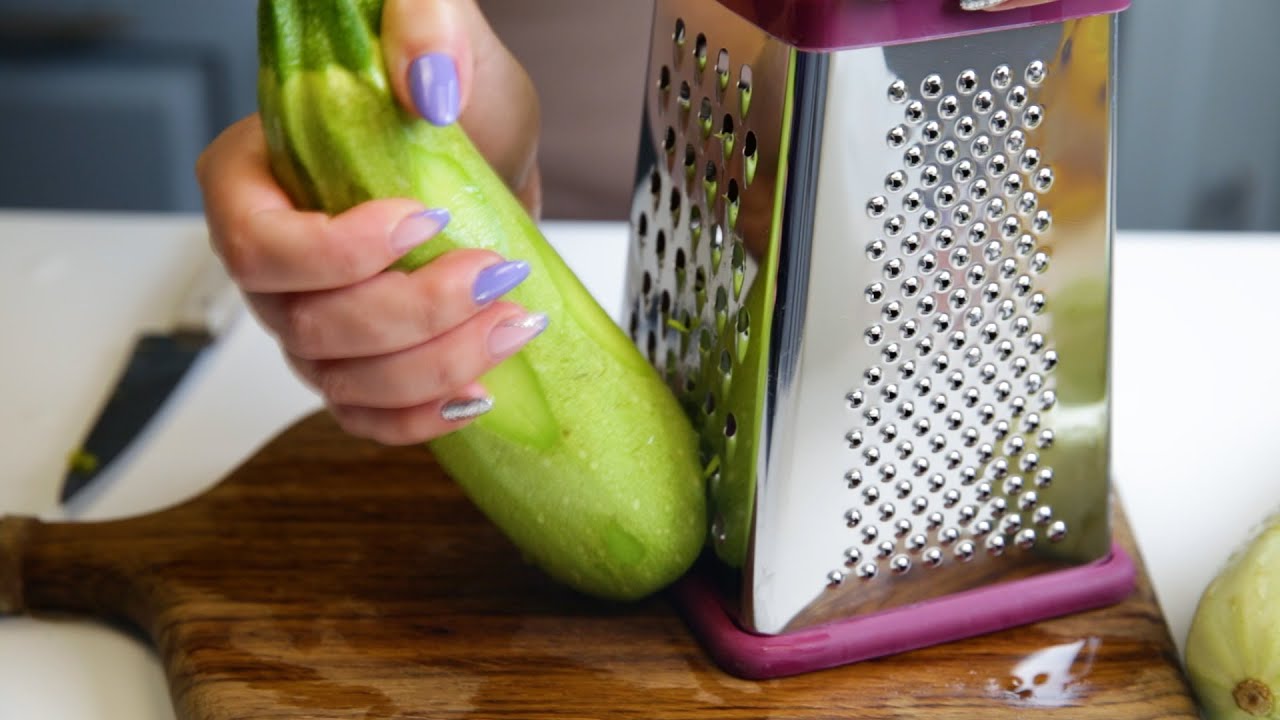 Вкуснее Блюда из КАБАЧКОВ вы не ели! Кабачковые Чебуреки которые понравятся ВСЕМ! смотреть онлайн