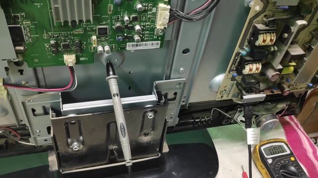 Замена подсветки на телевизоре Sharp LC-32d44 смотреть онлайн