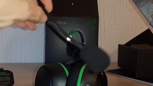 Unboxing Razer Kaira Pro Headset. смотреть онлайн
