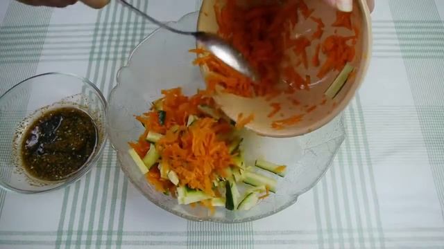 Салаты с Черникой