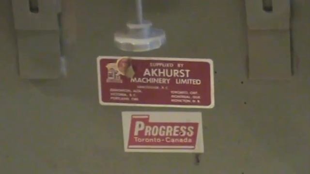 SI 400 Nova Bench Saw смотреть онлайн