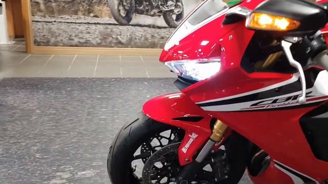 2019 Honda CBR1000 RR Red - WS19, Available At CMC South Wales смотреть онлайн
