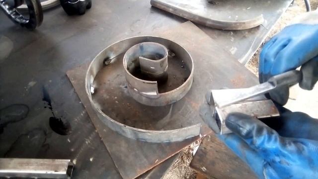 Самодельное лекало,кондуктор, шаблон, матрица,улитка для холодной ковки профильной трубы 25х25 смотреть онлайн