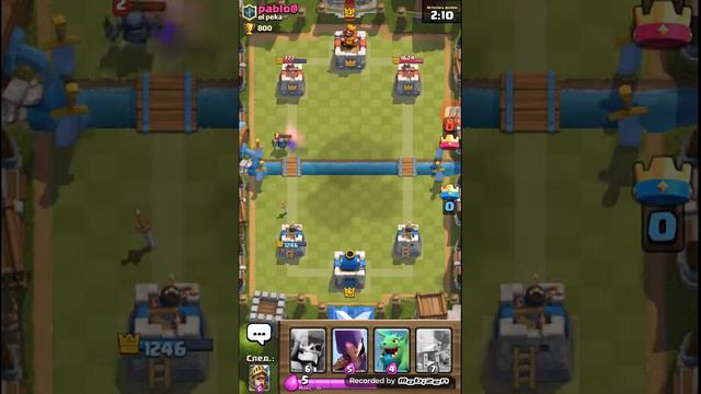 Играем в Clash Royale давайте играть смотреть онлайн
