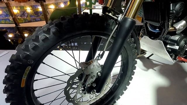 Выставка CIMA, часть 18. Мотоциклы TENACI. смотреть онлайн