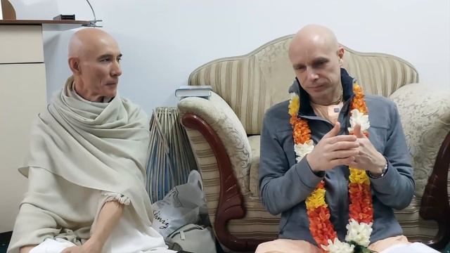 2023-04-25 — ШБ 1.3.33 с Карабхаджаной прабху в Алматы