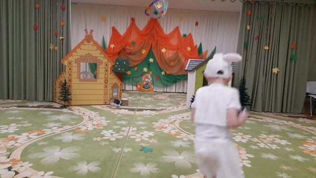 группа "Домовенок Кузя" - театральная постановка "Заяц Портной" смотреть онлайн