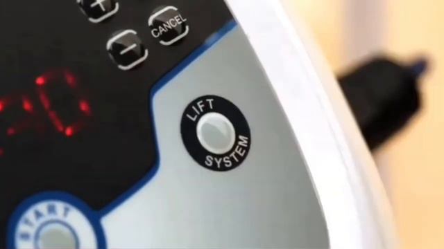 Подводный пылесос-автомат для бассейнов Zodiac RV5400 4WD Vortex, с тележкой и пультом управления. смотреть онлайн