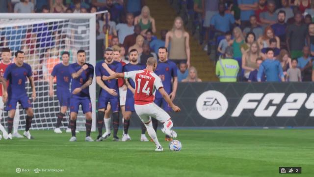 EA SPORTS FC 24　Henry free kick смотреть онлайн