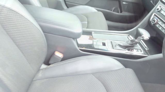 Kia Optima 1.7 CRDi 3 - FJ Chalke, Mere смотреть онлайн