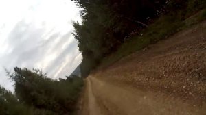 Спуск к посёлку медведка