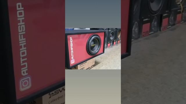 Сабвуфер SWAT SBT-12 V.2 низкий трек смотреть онлайн