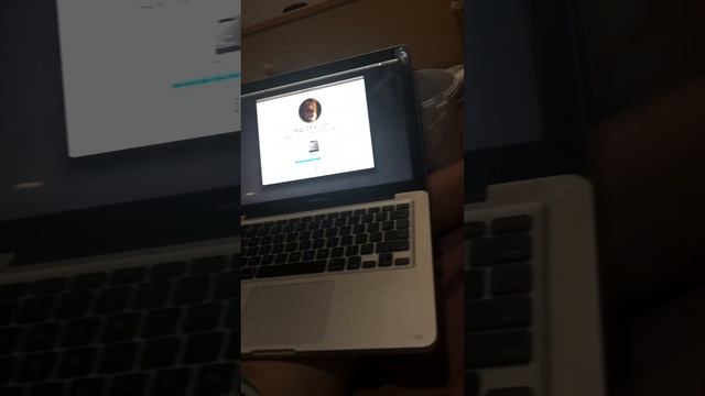 Installing Mac OS X Lion on a Late 2011 MacBook Pro (February 2023 video) смотреть онлайн