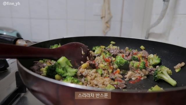 SUB)대학생브이로그| 일찍 일어나☀️ 하루 시작해서 부지런히 보내는 일상|깜짝 이벤트|언박싱|이불빨래, 냉장고정리|mukbang vlog|건강식 смотреть онлайн