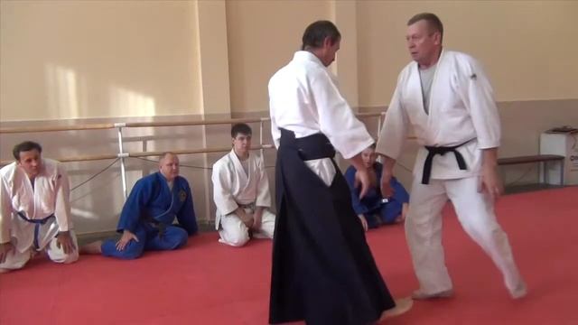 техники айкидо шомен учи тенчи наге смотреть онлайн