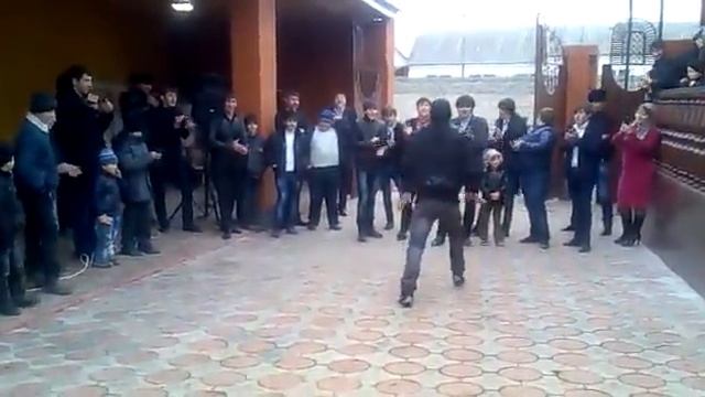 Лезгинка, а в это время Ингуши на своей волне смотреть онлайн
