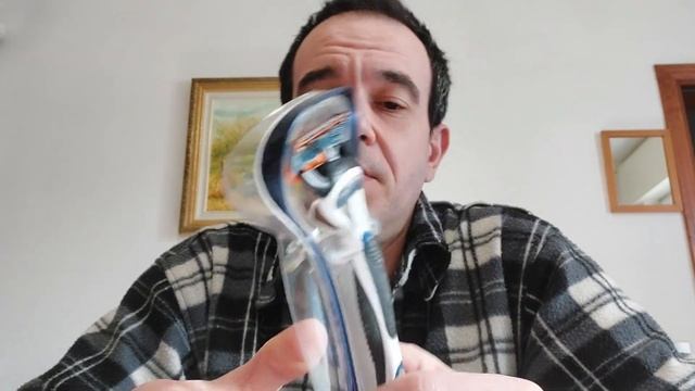 Video per l'universo femminile ! La rasatura tradizionale per le Donne ! Ne vale veramente la pena смотреть онлайн