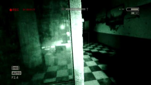 Я вижу его призрака...(Outlast #5)