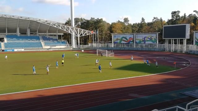 Игра в квадрат у своих ворот под прессингом соперника