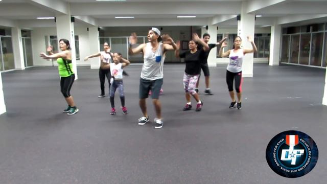ACURRUNCU (festejo) coreografia fitness Hector Jimenez Santos смотреть онлайн