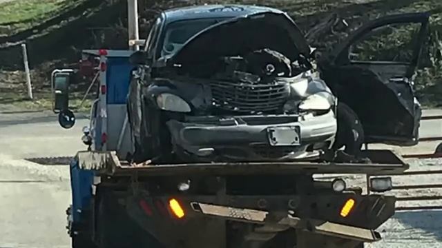 Parke County man in critical condition after crash смотреть онлайн