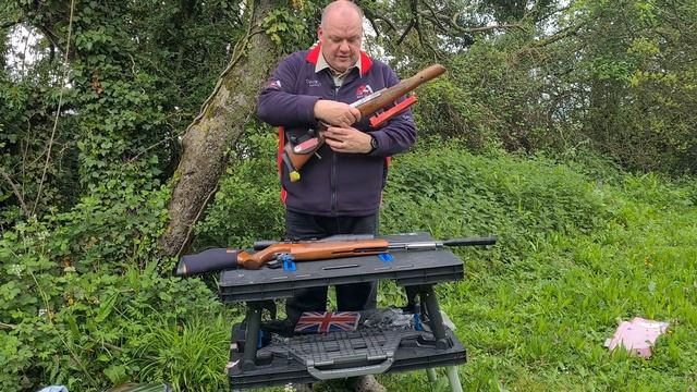 Shooting & Country TV | Gary Chillingworth | How to shoot a spring gun accurately смотреть онлайн