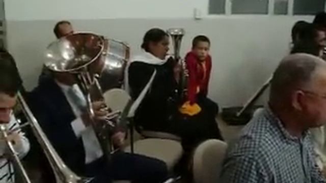 Banda Lira de Israel tocando (Fiel a Jesus) смотреть онлайн