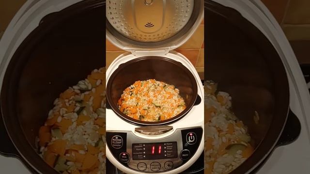 Risotto aux légumes au multicuiseur 12 en 1 Moulinex смотреть онлайн