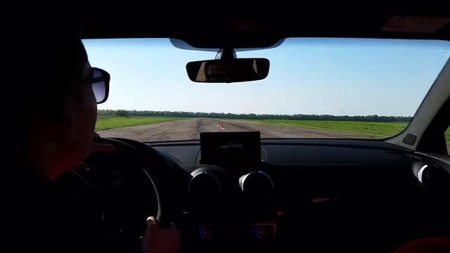 Тест драйв audi rs 3 turbovag kiev смотреть онлайн