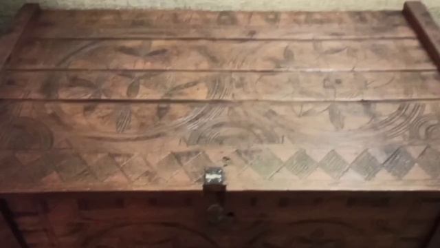 Мої скарби - екскурсія по скрині та шафам смотреть онлайн