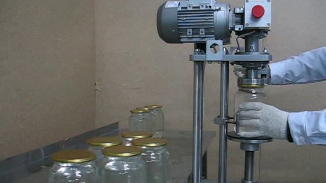 Машина укупорочная (закатка стеклянных банок) ИПКС-127С смотреть онлайн