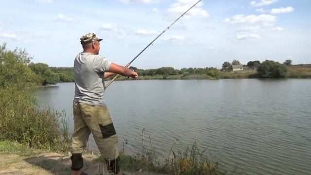 Караси Гиганты\Ловля карася на пенопласт\Рыбалка в Сентябре\ смотреть онлайн