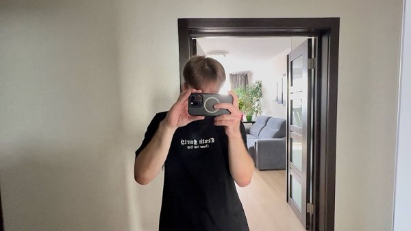 Как живёт KOLAIT | РУМТУР рабочего места😱