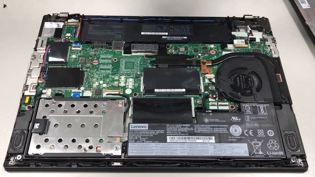 LENOVO T470 INSERIMENTO BATTERIA INTERNA смотреть онлайн
