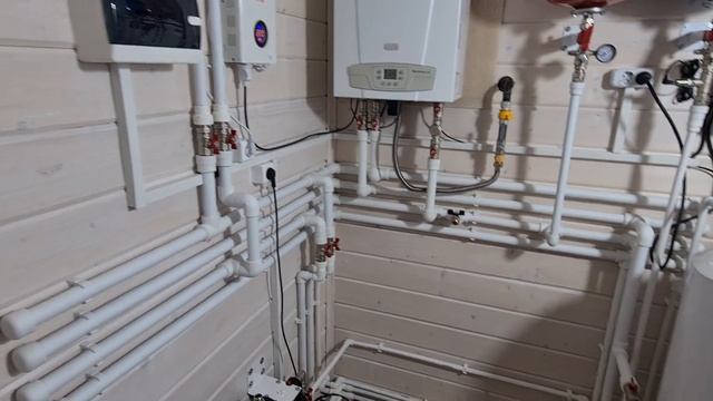 Отопление в каркасном доме. Котельная на газовом котле с бойлером косвенного. смотреть онлайн