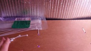 Устанавливаю фитолампы  на стеллажах. ?Чем закрыть переднюю сторону полок? ?