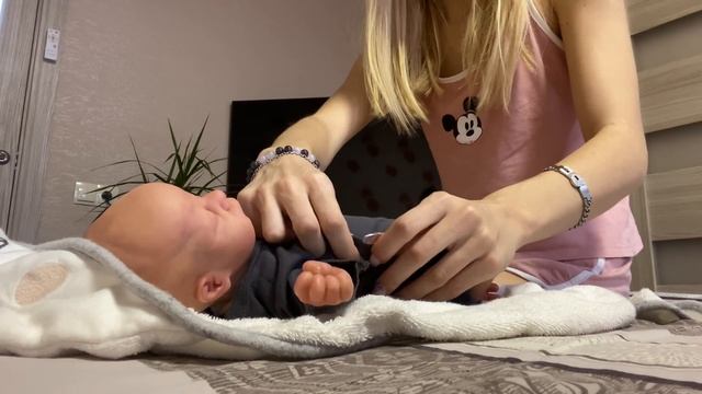 Утро с реборнами Есенией и Лёвой | Воспитываем детей | Morning with two reborn baby смотреть онлайн