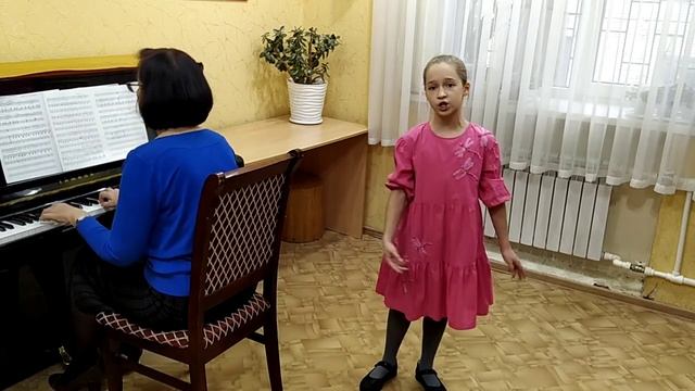 Жидяева Дарья "Родная песенка" муз. Ю. Чичкова, сл. П. Синявского смотреть онлайн