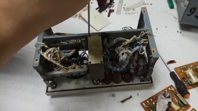 Вольтметр В7-13