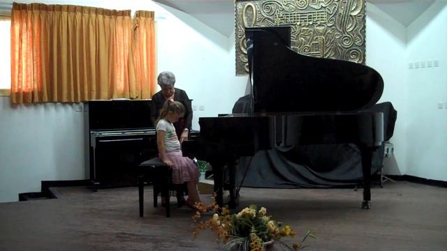 Леон и Наоми Субботские выступают в консерватории. 2011. смотреть онлайн